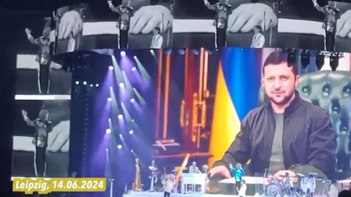 Csúnyán kifütyülték Rod Stewartot a németek, amikor a Zelenszkijjel közös fotóját mutogatta