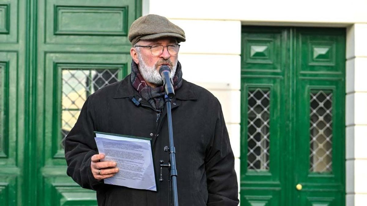 Itt a leleplezés! Külföldi pénzből és külföldi szavazatokkal emelték fel Pikó Andrást Józsefvárosban