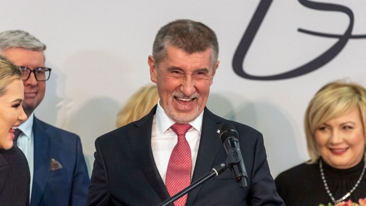 Orbán szövetségese nyerheti az EP-választásokat Csehországban