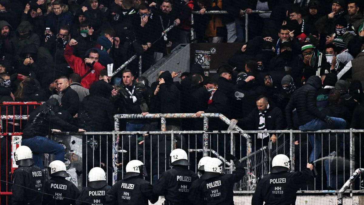 Magas a biztonsági kockázat a nyugat-európai sporteseményeken