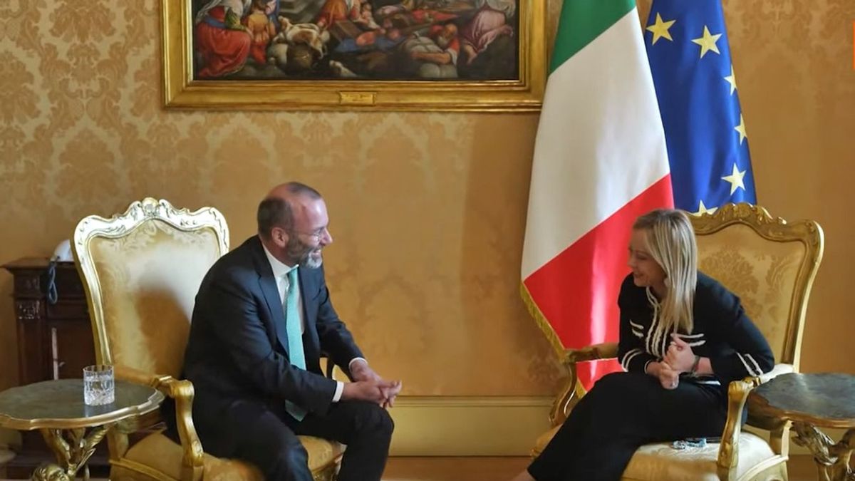 Meloni mellől is ágálnak a jobboldali összefogás ellen