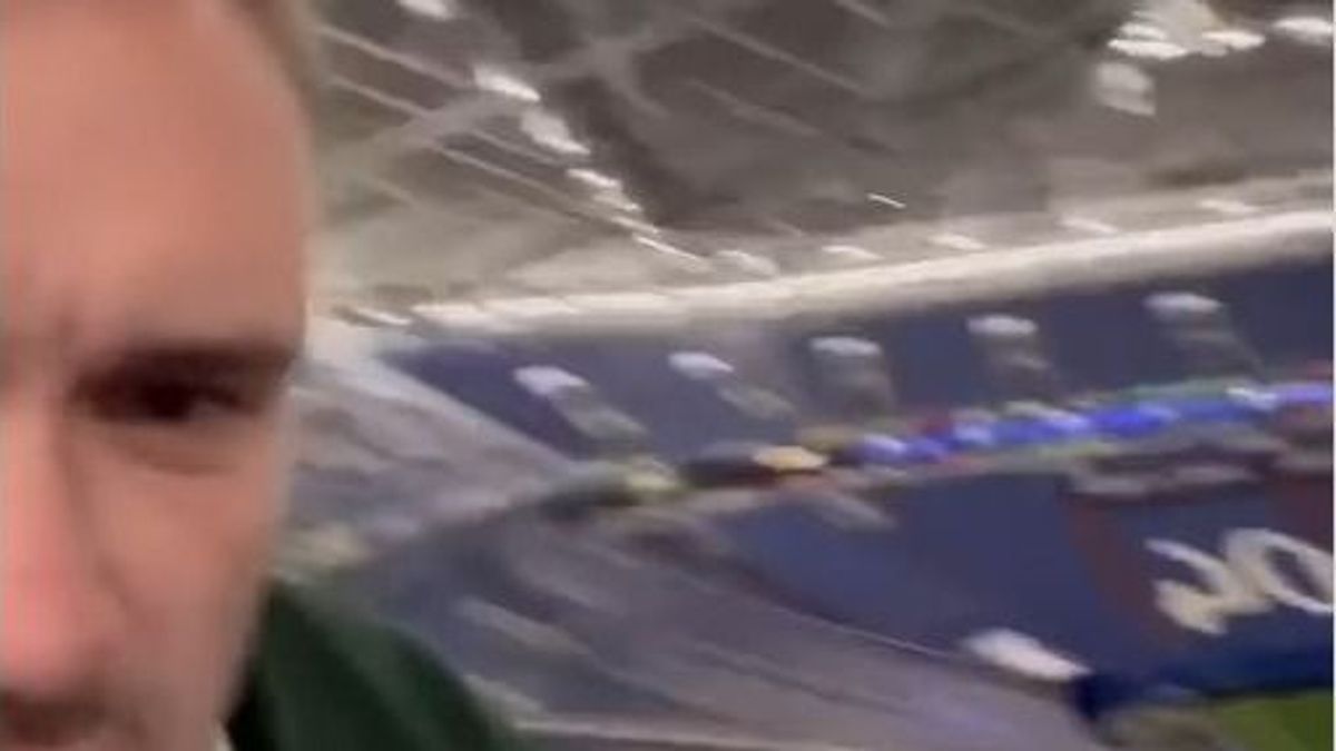 Eb-abszurd: elaludt az angol szurkoló, másnap reggel üres stadionra kelt (VIDEÓ)