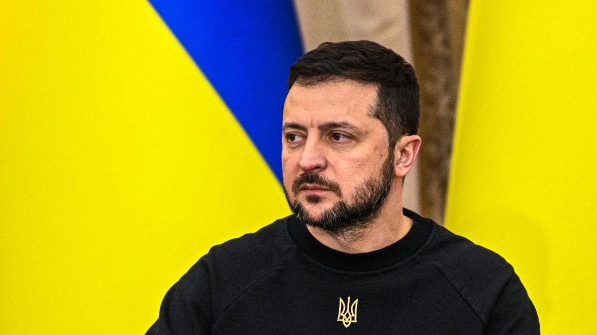 Száz férfit fogtak el, mert nem akartak belekerülni Zelenszkij húsdarálójába