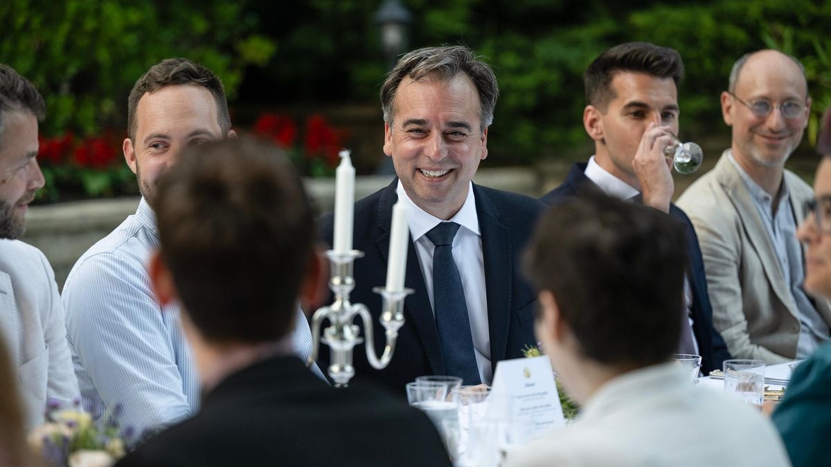 David Pressman újabb ismert vendégeket hívott vacsorázni – ezúttal a Pride apropóján (FOTÓK)