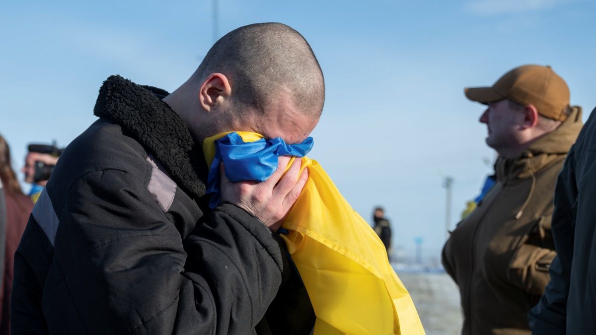 Szorul a hurok: már a katonák fizetésére sem jut pénz Ukrajnában