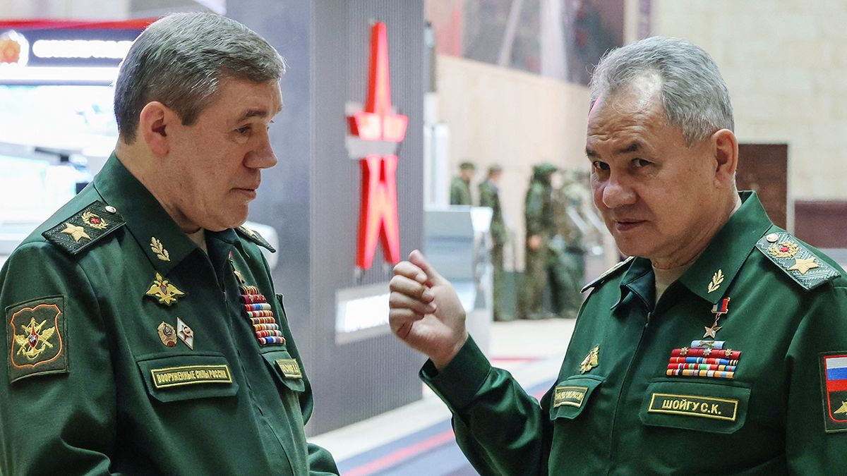 Nemzetközi elfogatóparancsot adtak ki Szergej Sojgura és Valerij Geraszimovra