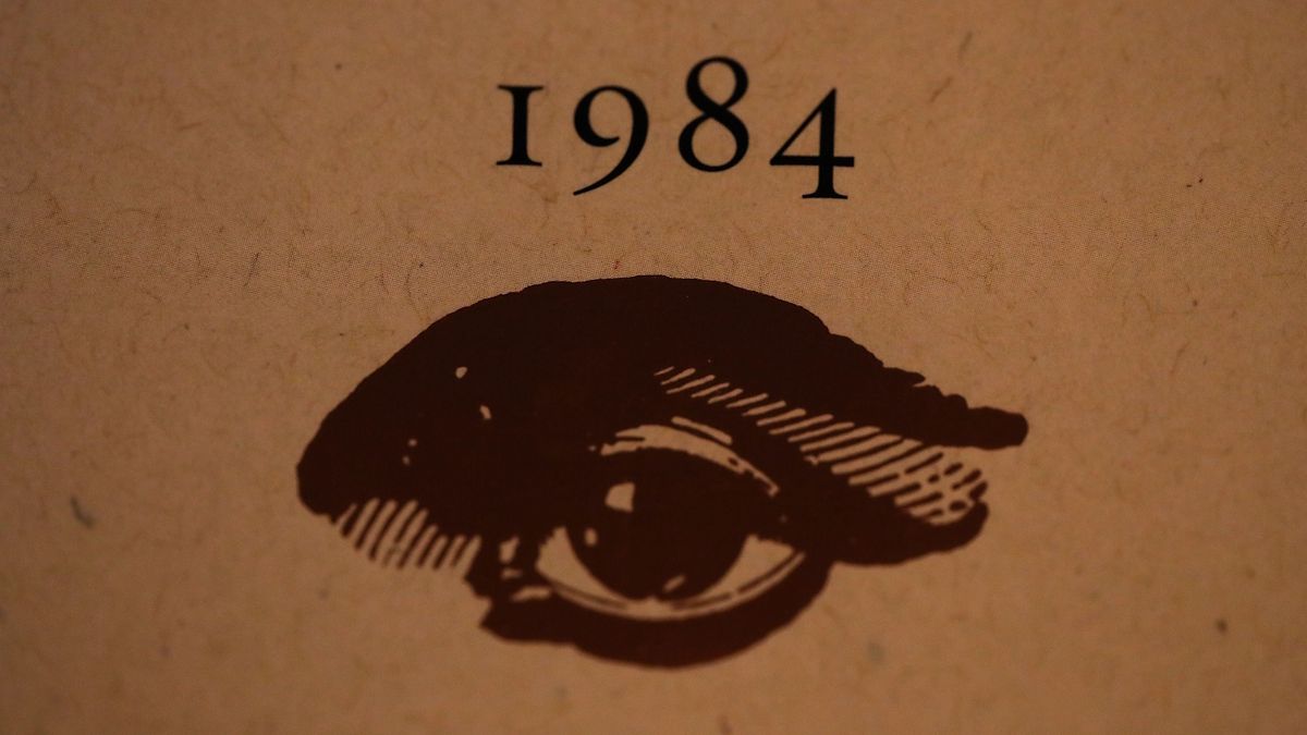 75 éves a 101-es szoba titka és az 1984 – a Nagy Testvér még mindig mindent lát