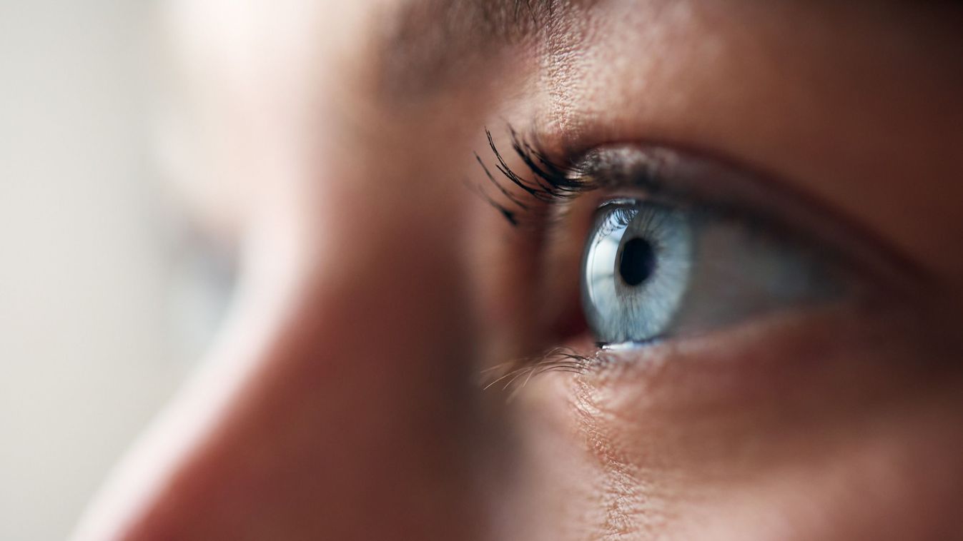 Macro,Studio,Expression,Shot,Of,Woman's,Eye,With,Close,Up