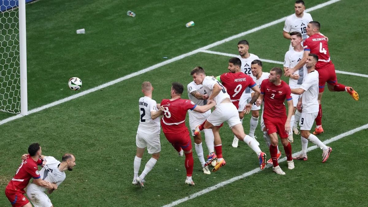 A sírból mentette döntetlenre a meccset Sztojkovics együttese: Szerbia – Szlovénia 1-1!