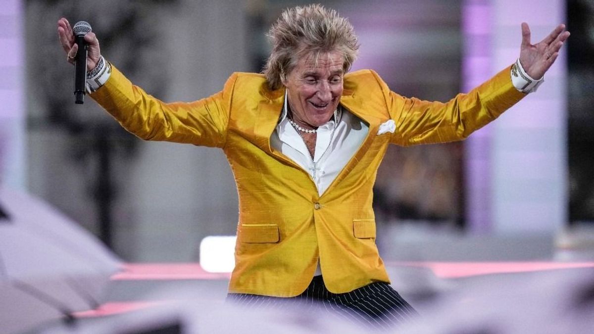 Megalázó: a budapesti Rod Stewart-koncerten is csúnyán kifütyülték Zelenszkijt (VIDEÓ)