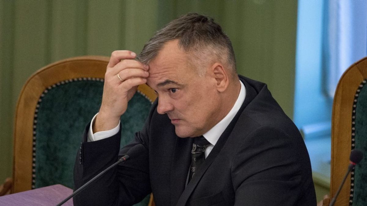 Dézsi Csaba: Borkai egy trójai faló volt