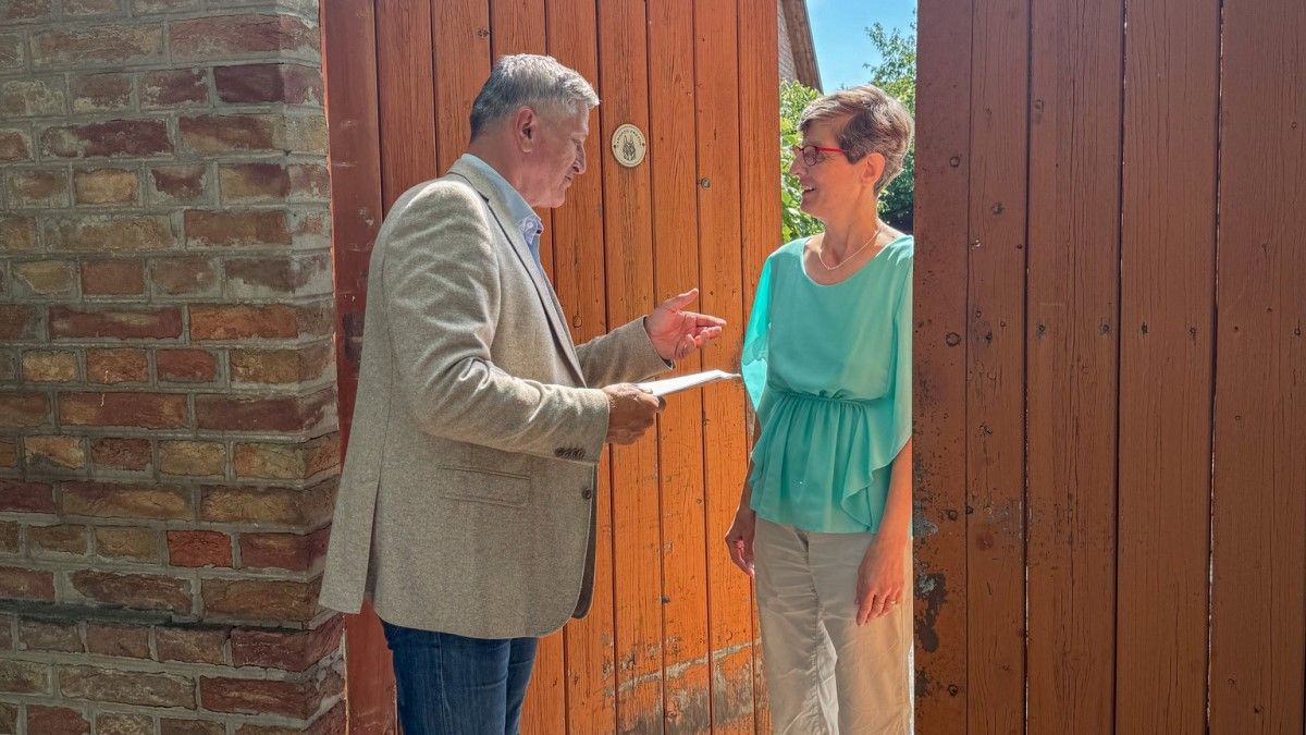 A déli vármegyékben sincs megállás – estig kopogtatnak a képviselők