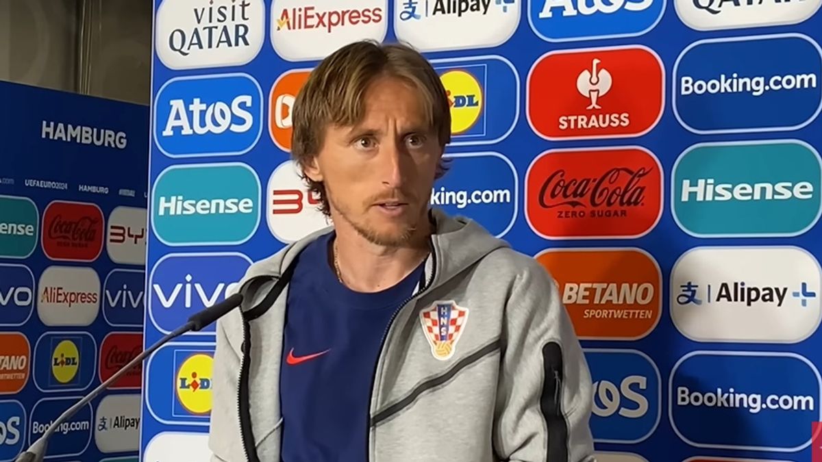 Modric berágott, és faképnél hagyta az újságírókat (VIDEÓ)
