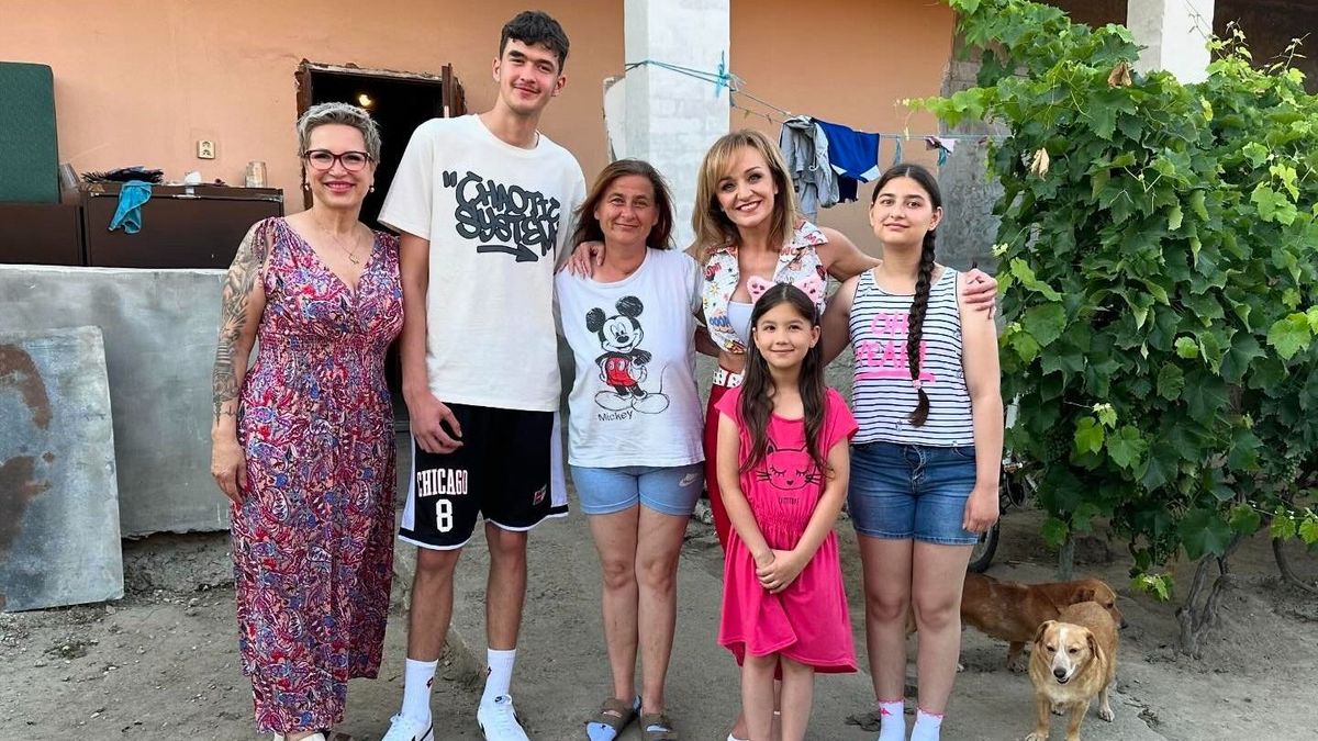 Szandi visszaadta a pénzt, és meg is látogatta a rászoruló családot