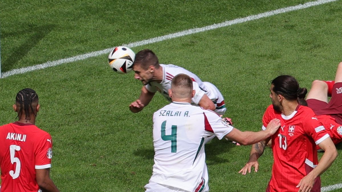 Óriási a baj: Varga Barnabás elvesztette az eszméletét, hordágyon kellett levinni