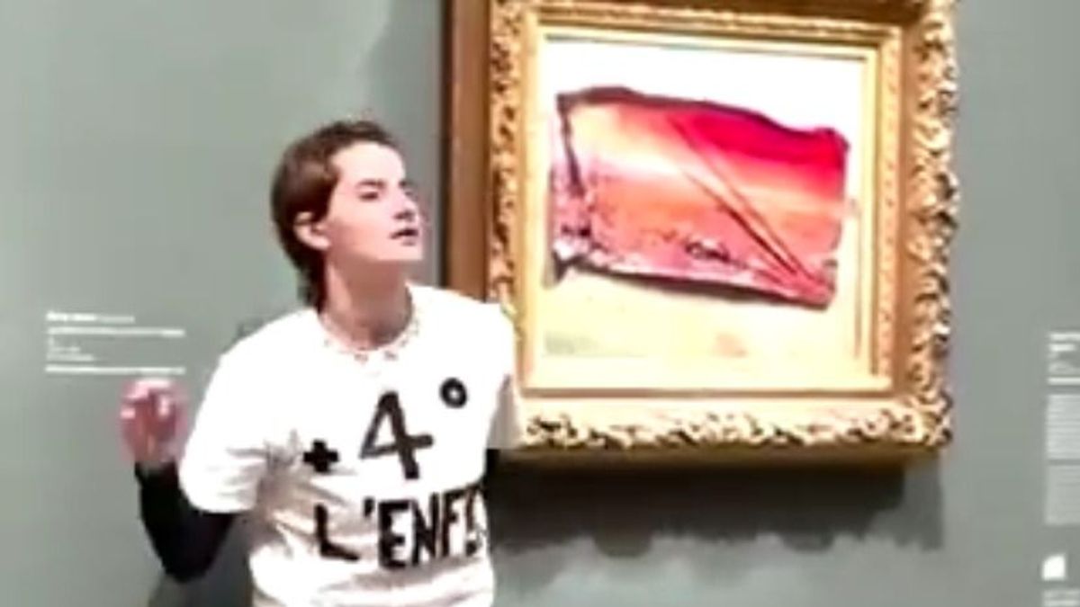 Videón, ahogy egy klímaaktivista megrongálja a világhírű francia festő képét