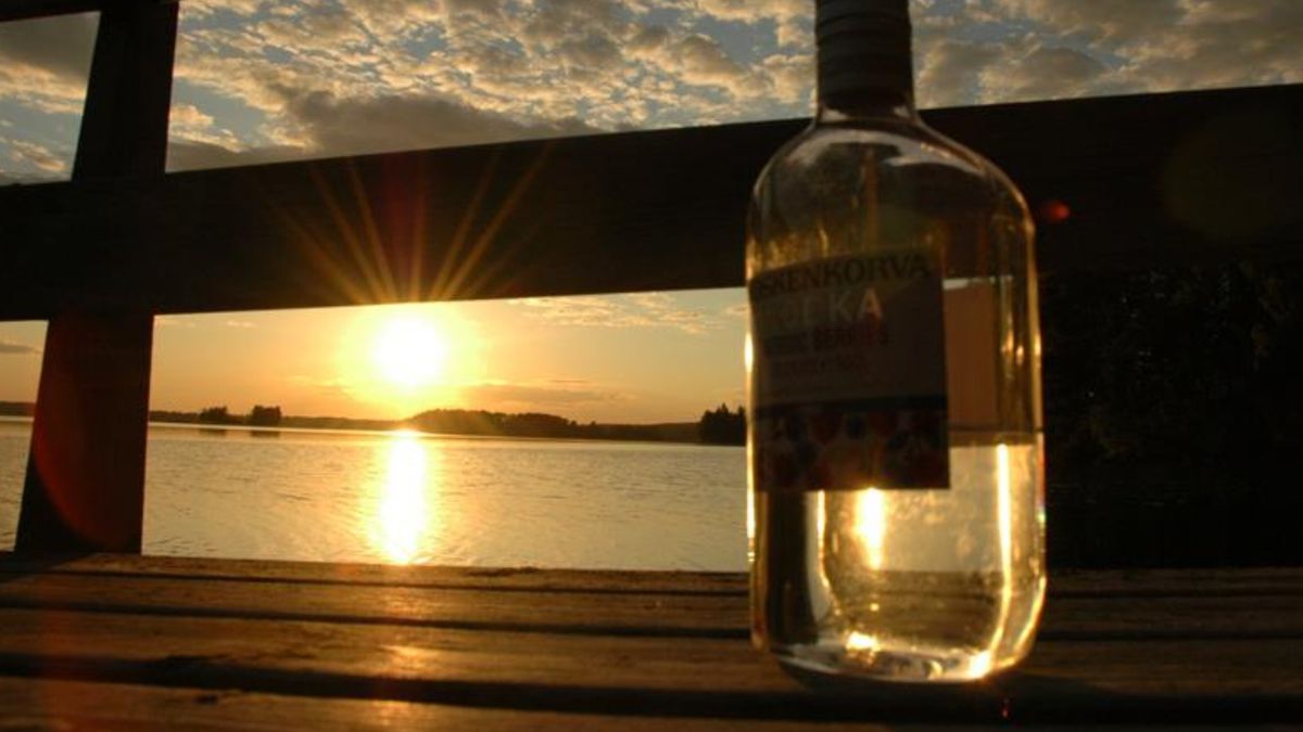 Lazítanak az alkohol szabályozásán a svédek és a finnek