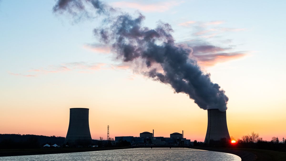 Ez már arcátlanság: rekordösszegért, 987 millió dollárért vásárolt uránt Oroszországtól az USA