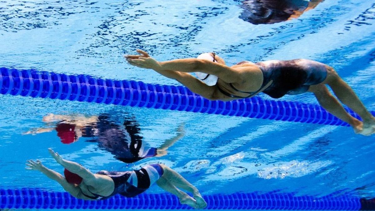 Nem volt minden jobb régen: videón, mennyivel gyorsabbak a 2020-as olimpián úszó hölgyek, mint 92 évvel korábban