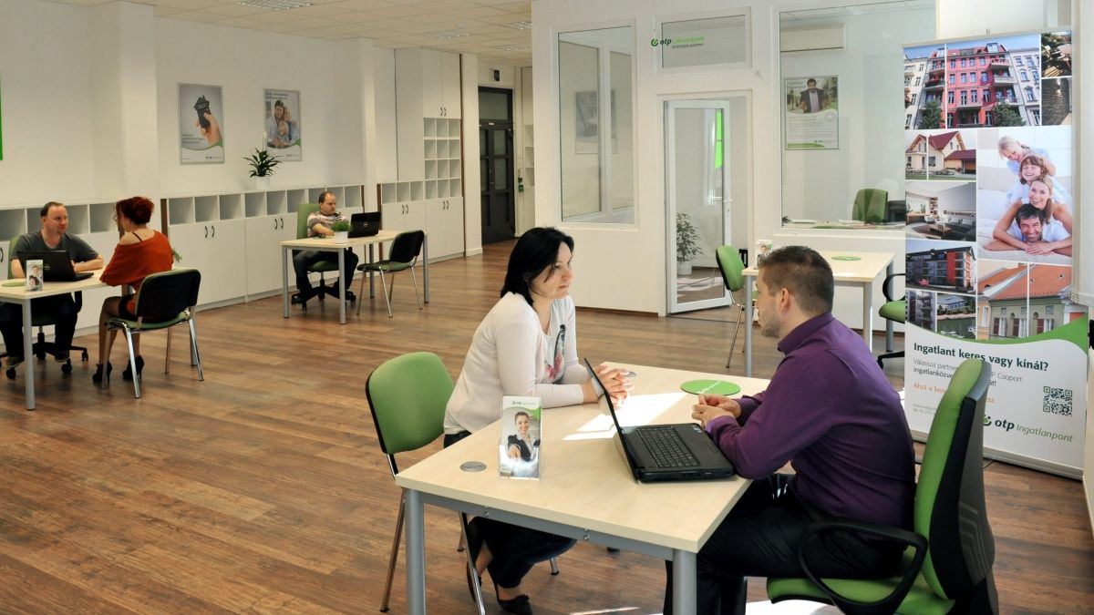 Lélekölő teher: napi 2-3 órányi adminisztráció fojtogatja a magánbankárokat