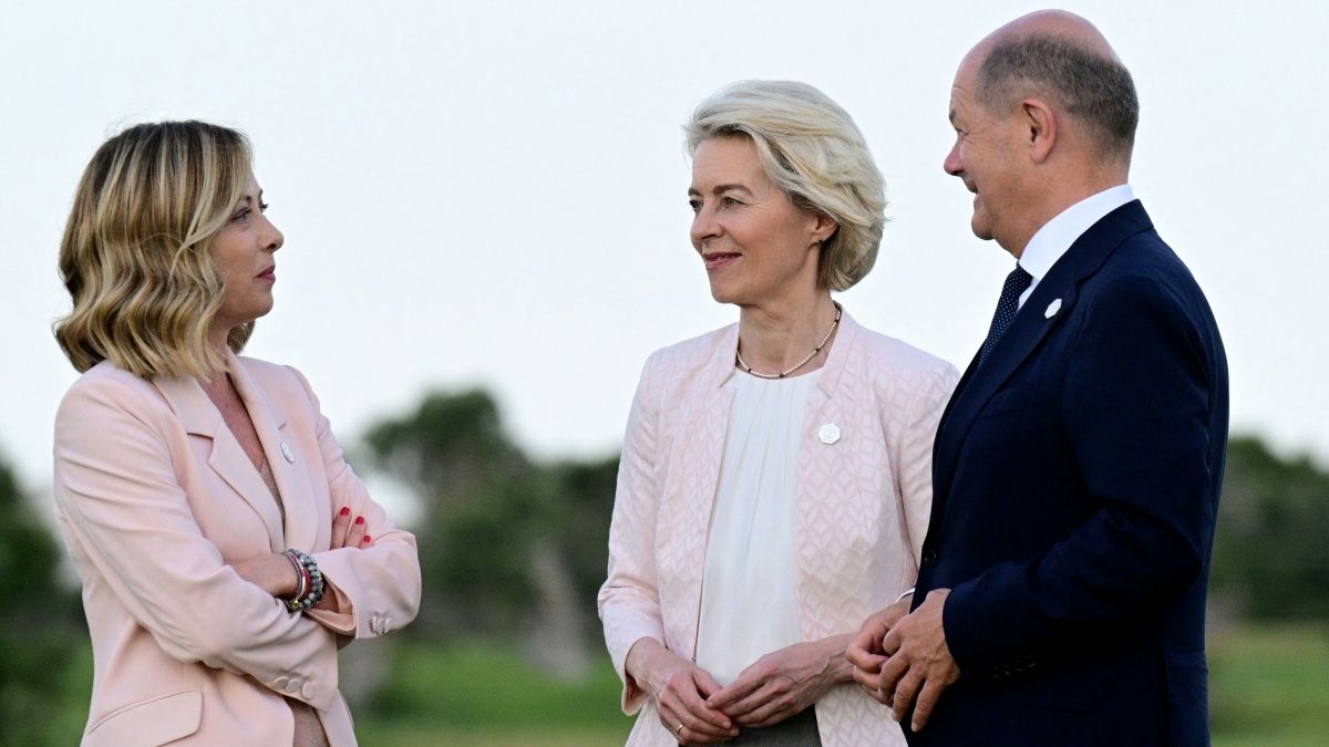 A Von der Leyen-dilemma: Meloni nem tudja, melyik ujjába harapjon