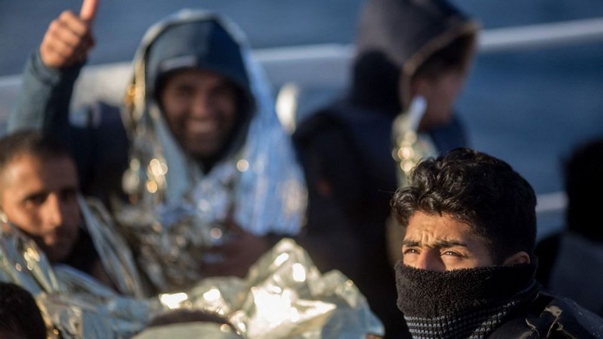 EU-osztozkodás: a migrációs rendelkezések szigorításával dobnának morzsákat a jobboldalnak