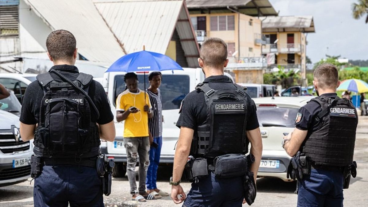 Migráns bűncselekmény Marseilleben: egy „észak-afrikai fiatal” késsel támadt rá egy hatvan éves francia férfira