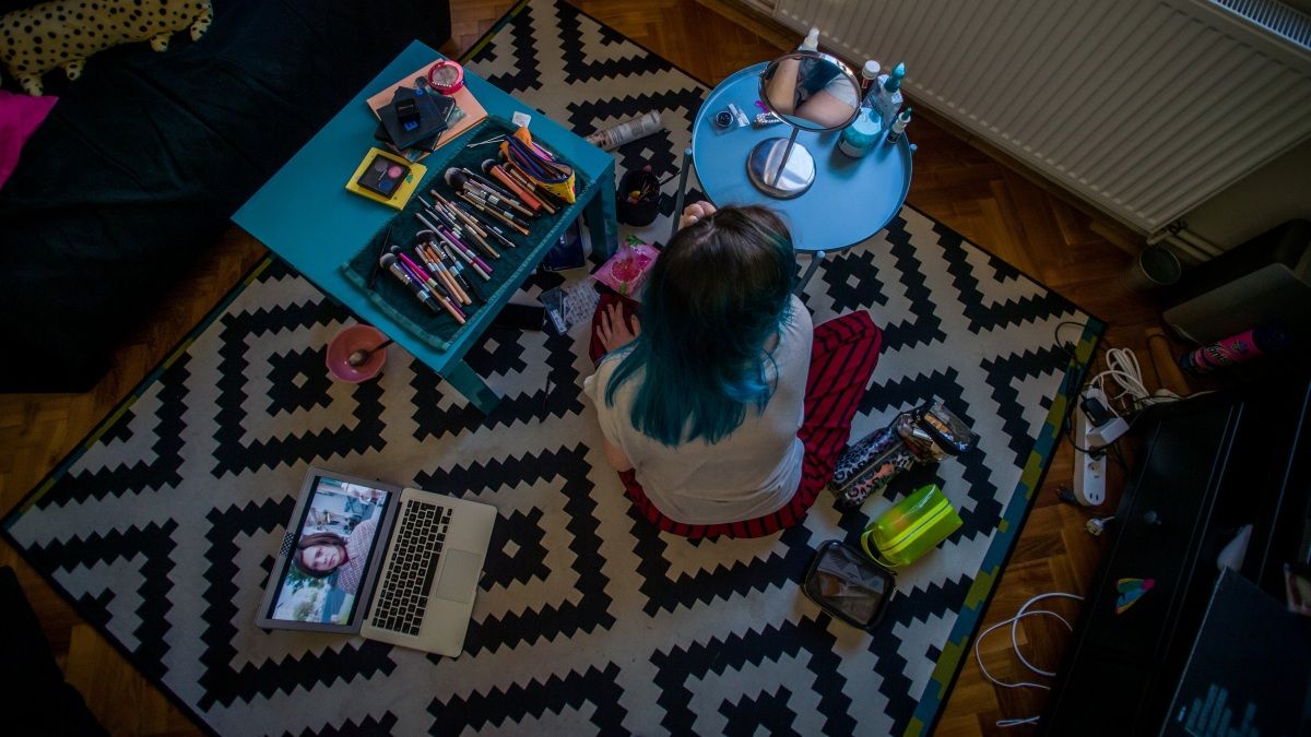 Már az alapozót is robotok keverik