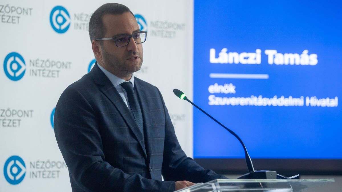 Helyretette a Transparency Internationalt a hatósági vezető