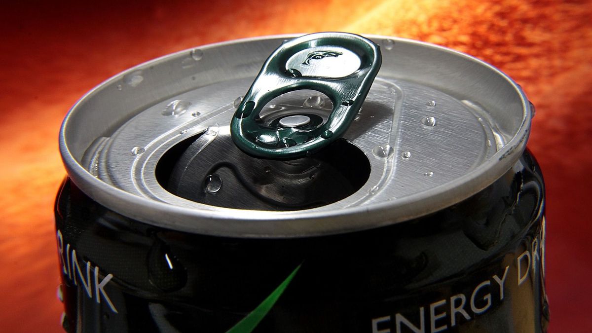 Most döntsön! Vehessenek a gyerekek energiaitalokat?