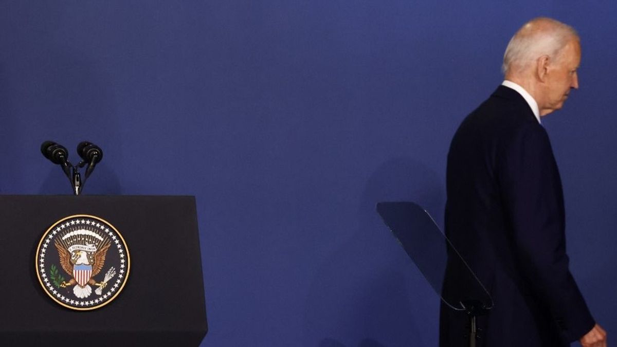 Sajtóértesülés: már a hétvégén visszaléphet Joe Biden