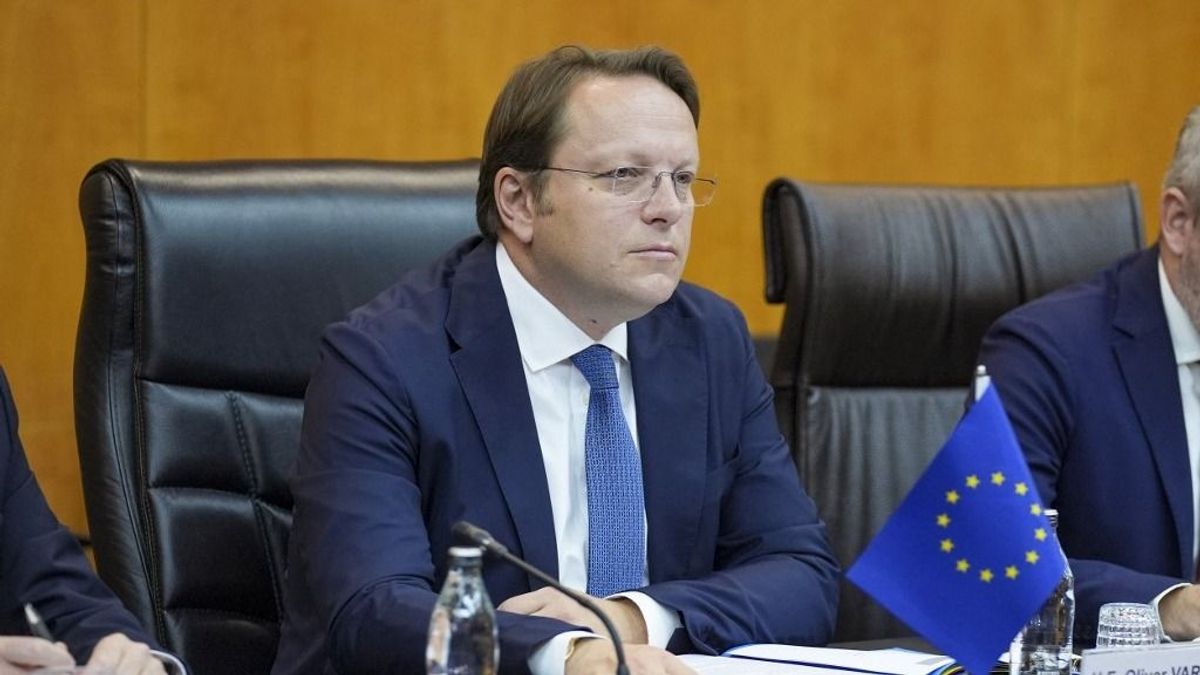 Fontos uniós portfoliót kapott Várhelyi Olivér: az egészségügyért és az egész gyógyszeriparért ő fog felelni a jövőben