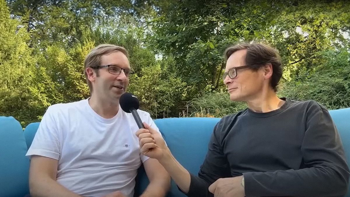 Hazánkon a világ szeme: már a „svájci Tucker” is a magyarokra kíváncsi!