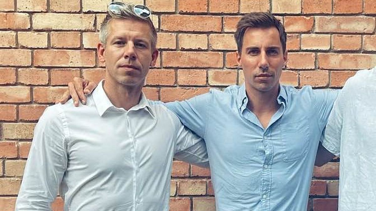Magyar Péter diszkóbotránya: mit csinált a szórakozóhelyen az újságírókat ujjtöréssel fenyegető Radnai Márk?