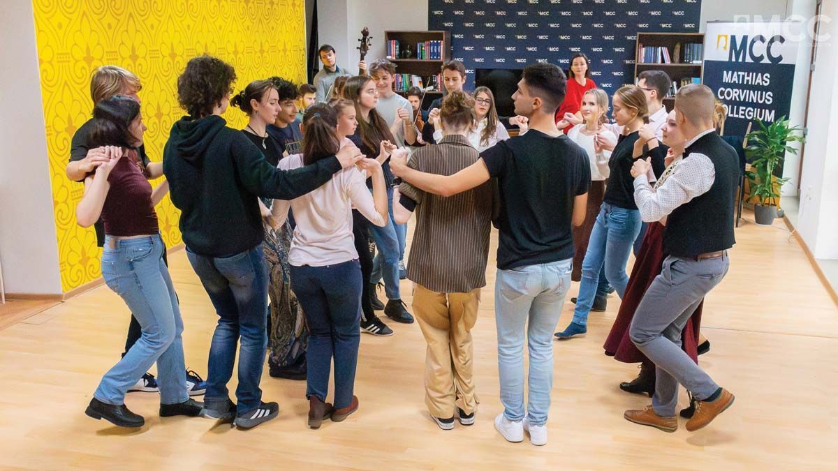 A fogyás tagadhatatlan, de már van jövőkép – a külhoni magyar családokról készült friss kutatás