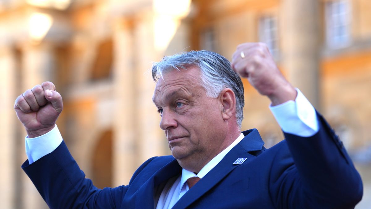 Csak bevallotta a Politico is: dehogy van Orbán elszigetelődve