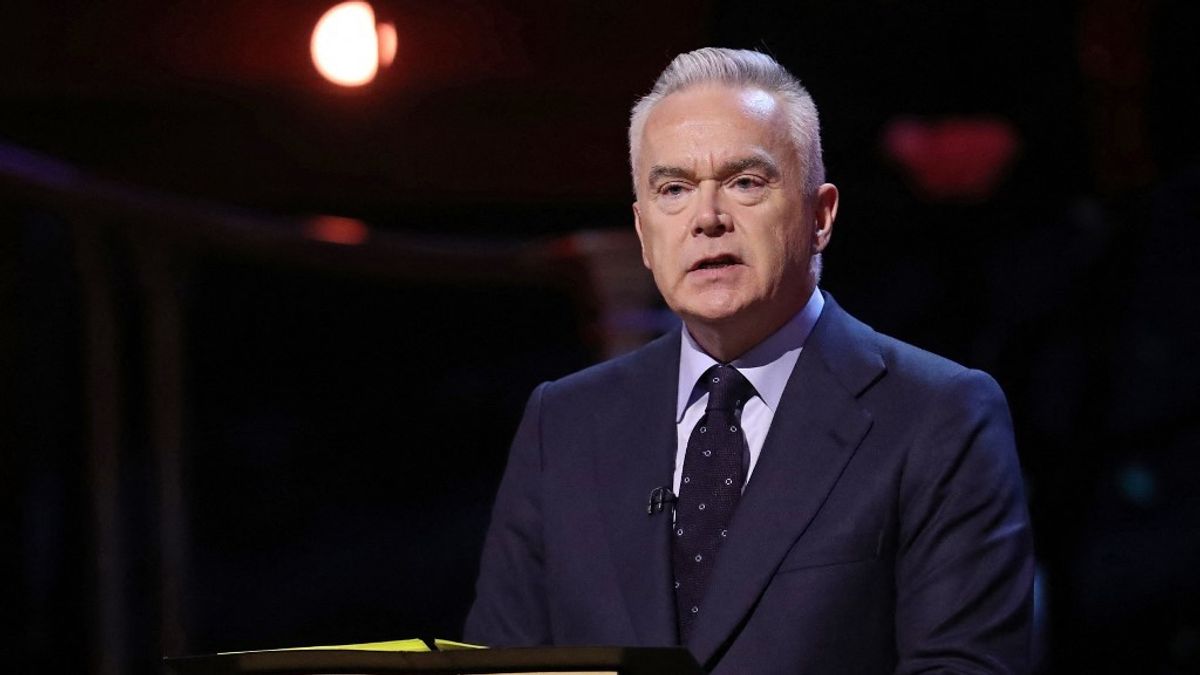 Pedofil képek miatt kell felelnie a BBC egykori sztárriporterének