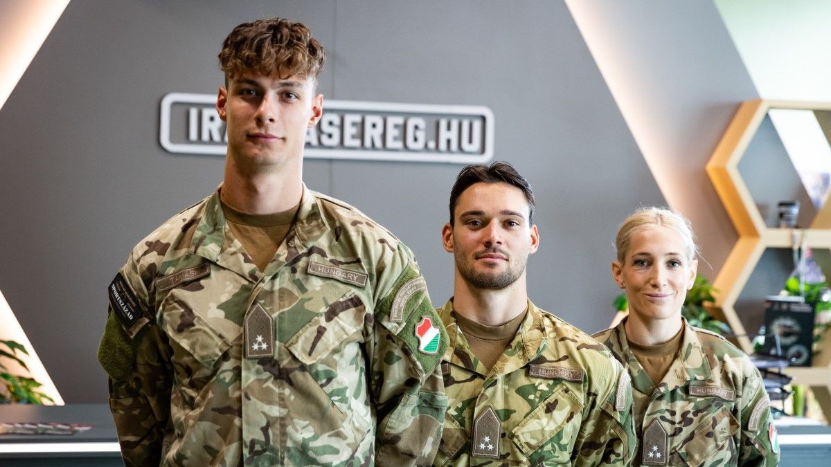A pályán és a szolgálat során is helytállnak a Sportszázad tagjai