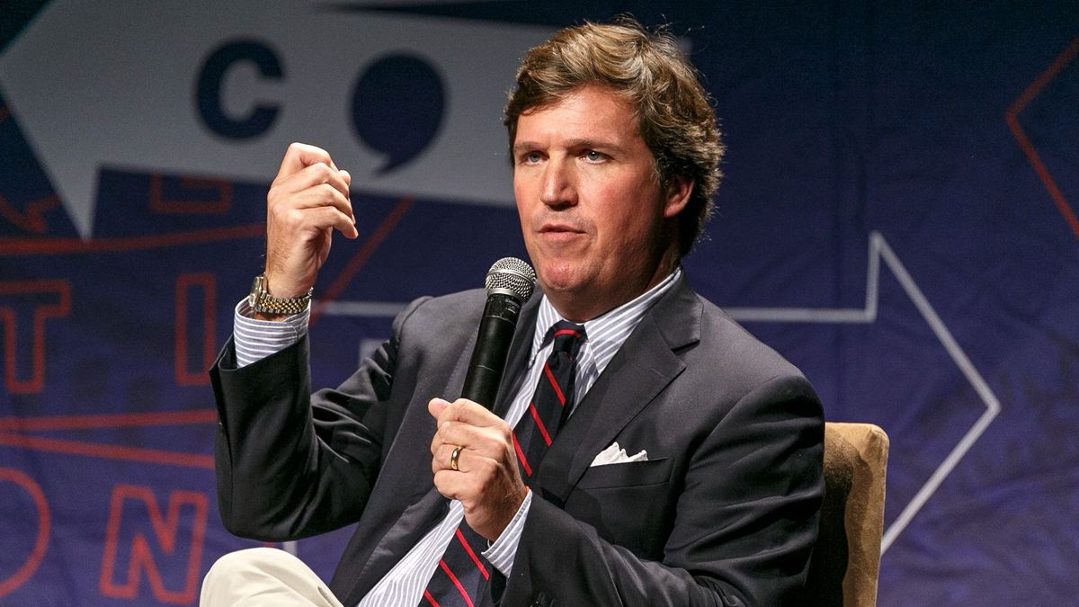 Tucker Carlson: „Minden rossz ember gyűlöli Washingtonban J.D. Vance-t” (VIDEÓ)