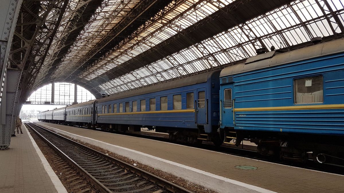 Rekordszintű elégedettség: újabb női fülkéket alakítanak ki az ukrán vonatokon
