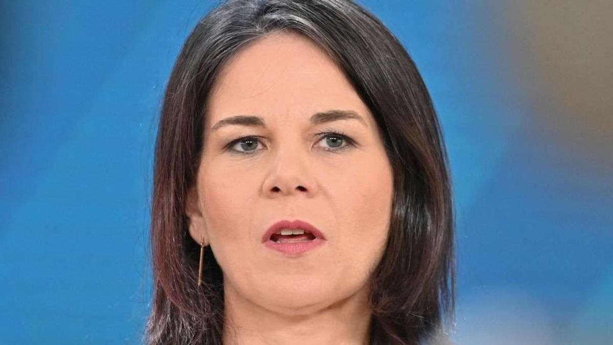 Elképesztő összeget költött sminkre a német külügyminiszter