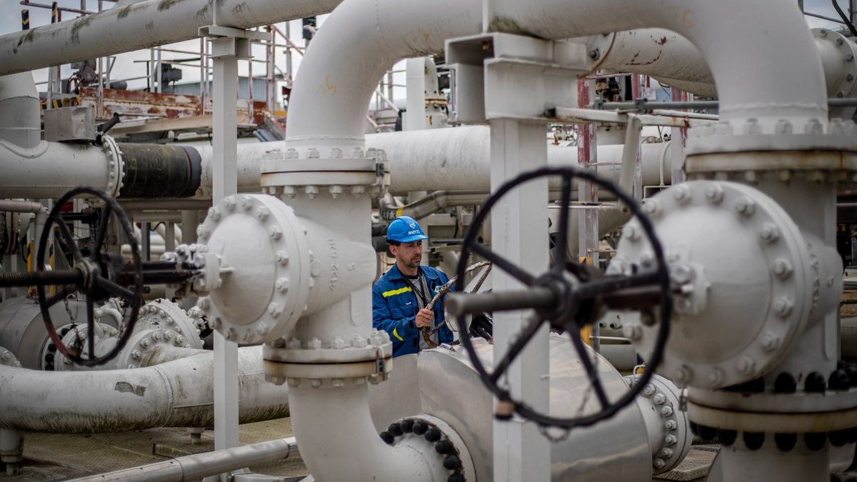 Ne ejtse túszul Ukrajna sem a magyar, sem pedig a regionális energiaellátást! – szakértő a Mandinernek