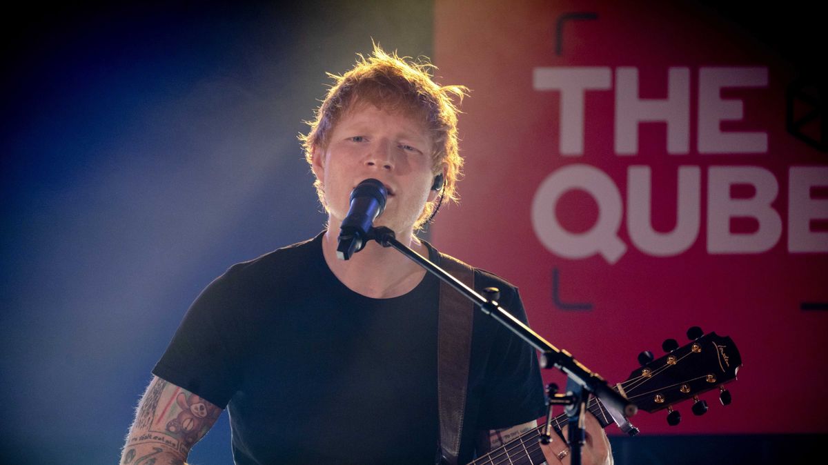 Ed Sheeran Budapesten: magyar mezben lépett fel az énekes
