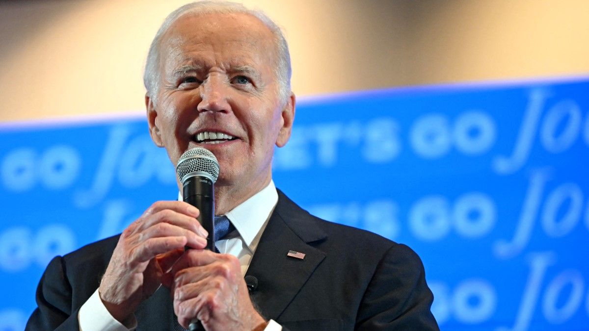 „Az egója nem engedi” – Trump szerint ezért nem száll ki a versenyből Biden