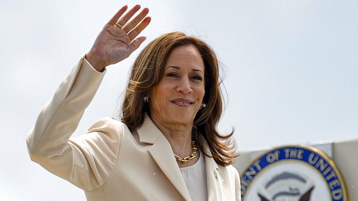 Íme a „független-objektív”, „szakmai alapon” működő New York Times – mintha az egész lapot Kamala Harris stábja írná