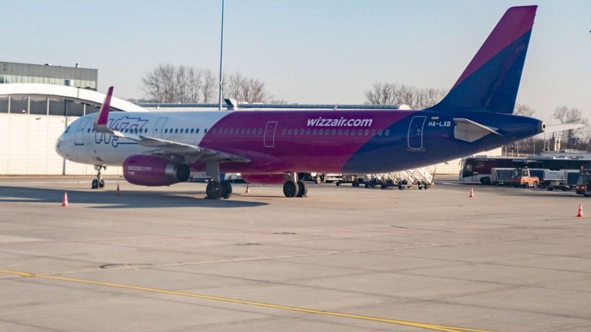 Hihetetlen, de igaz: hatórányi késéssel sem érték el a Wizz Air járatát az utasok