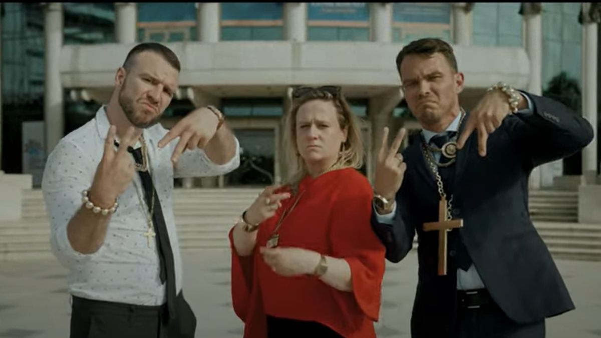 Molnár Áron rapdallal próbálja lejáratni Vidnyánszky Attilát
