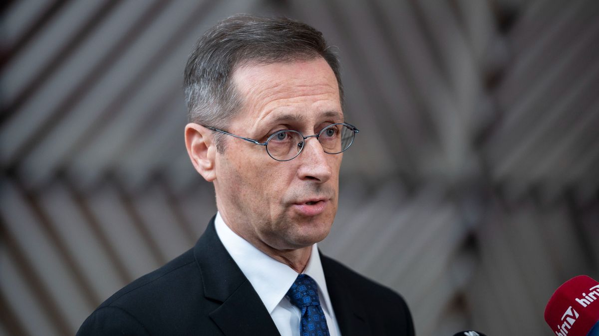Varga Mihály: Az IMF és az Európai Bizottság is az élmezőnybe várja a magyar gazdaságot (VIDEÓ)