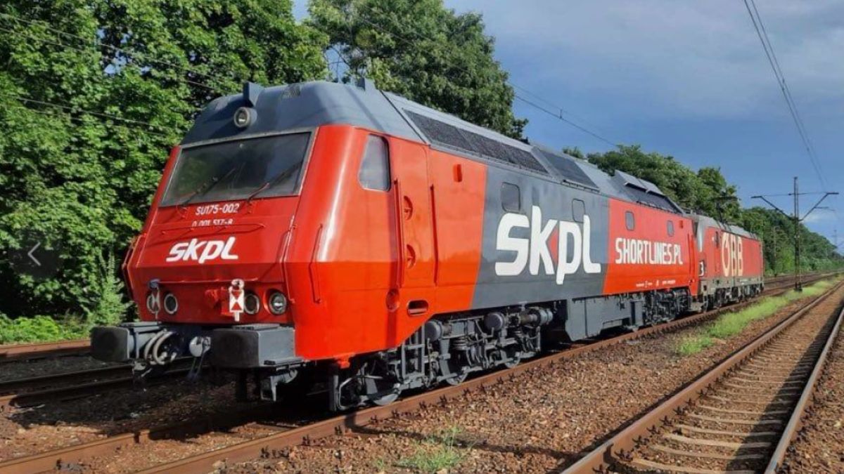 Fellélegezhetnek az ingázók: érkeznek a német dízelmozdonyok
