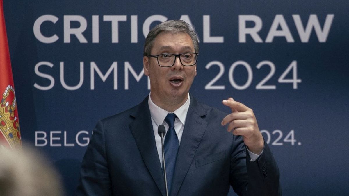 Aleksandar Vucic: Bolond világban élünk, ahol a férfiak megverik a nőket, és ezért érmet kapnak